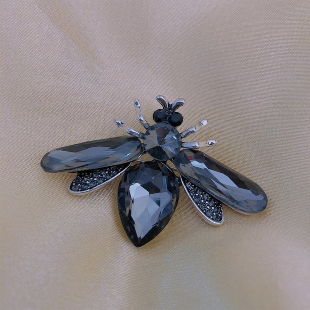 Dark Blue Fly Bug Rhinestone Crystal Pin Broach